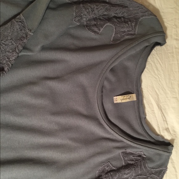 Free people blue shirt - Picture 2 of 8